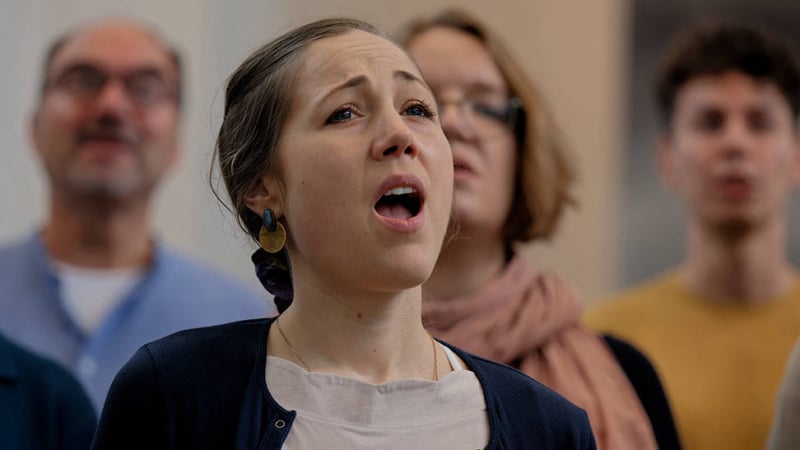 Zwischen Himmel und Erde: Chorkonzert tonraumfünf10, 2025